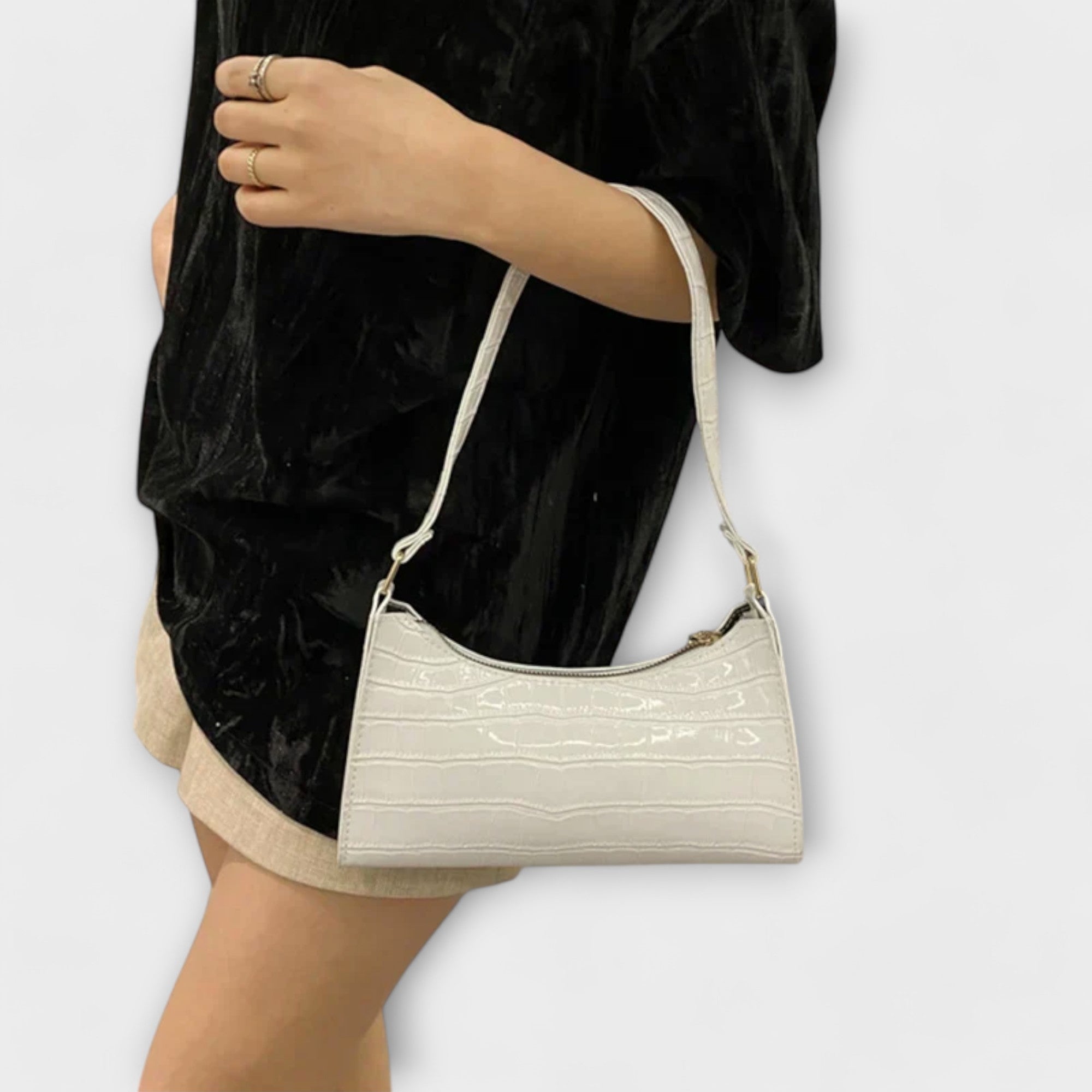 Bolso de Hombro de Piel Brillante | Claire