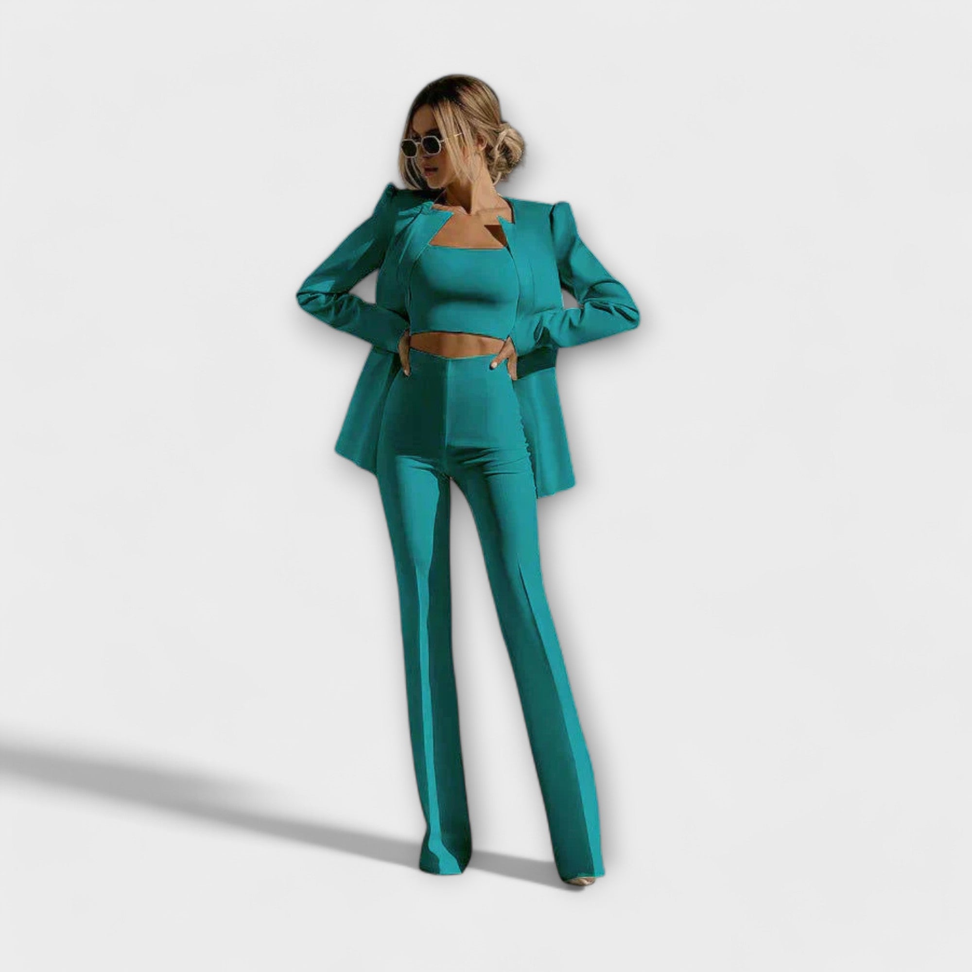 Conjunto de 3 Piezas para Mujer: Blazer, Top y Pantalón | Olivia