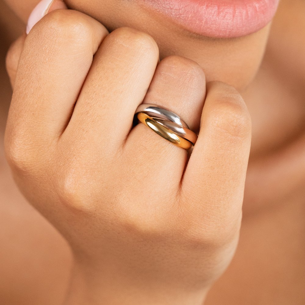 Anillo Triple Entrelazado Tricolor (Oro, Plata, Rosa) | Raphaela