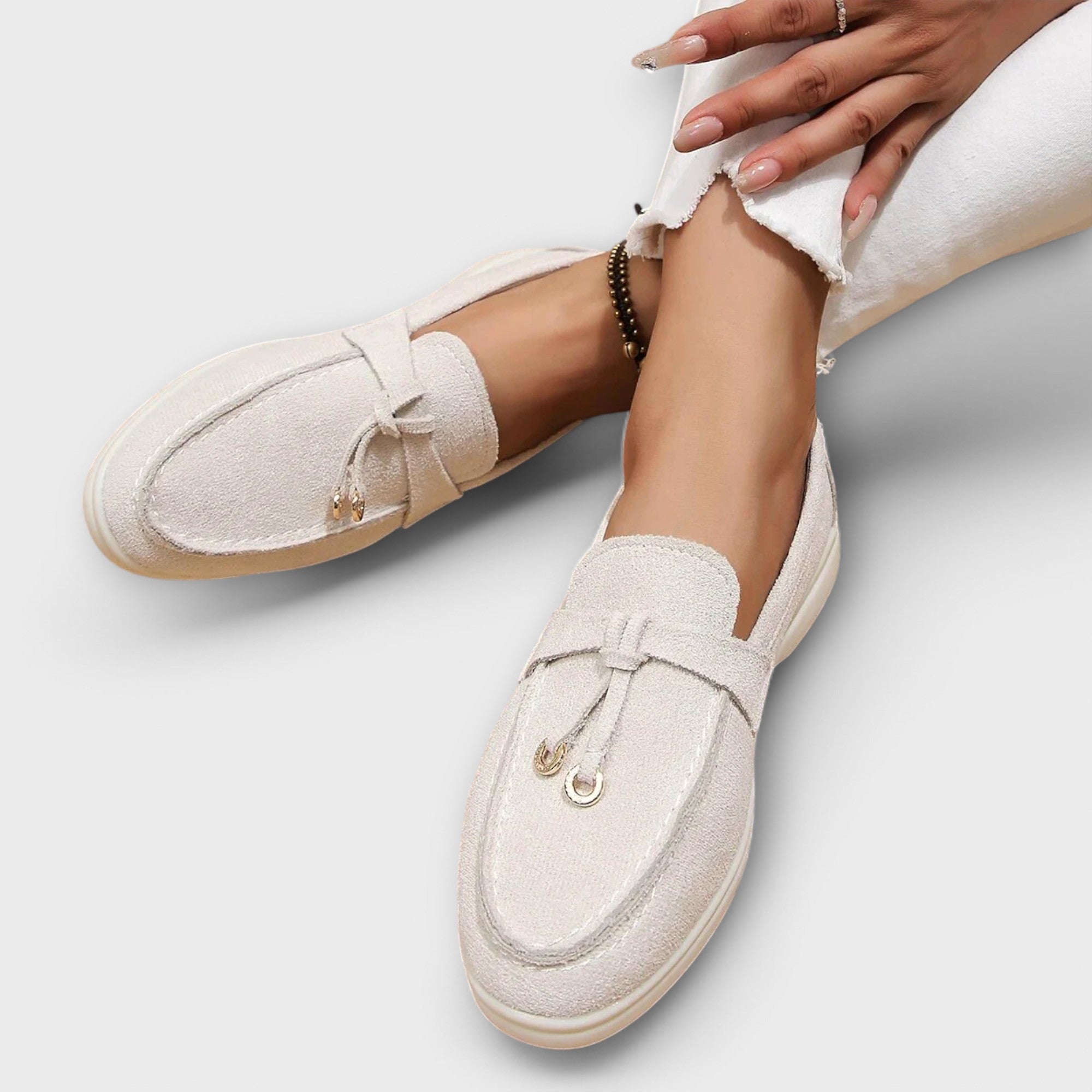 Mocasines de Piel para Mujer con Adorno Metálico | Zyra