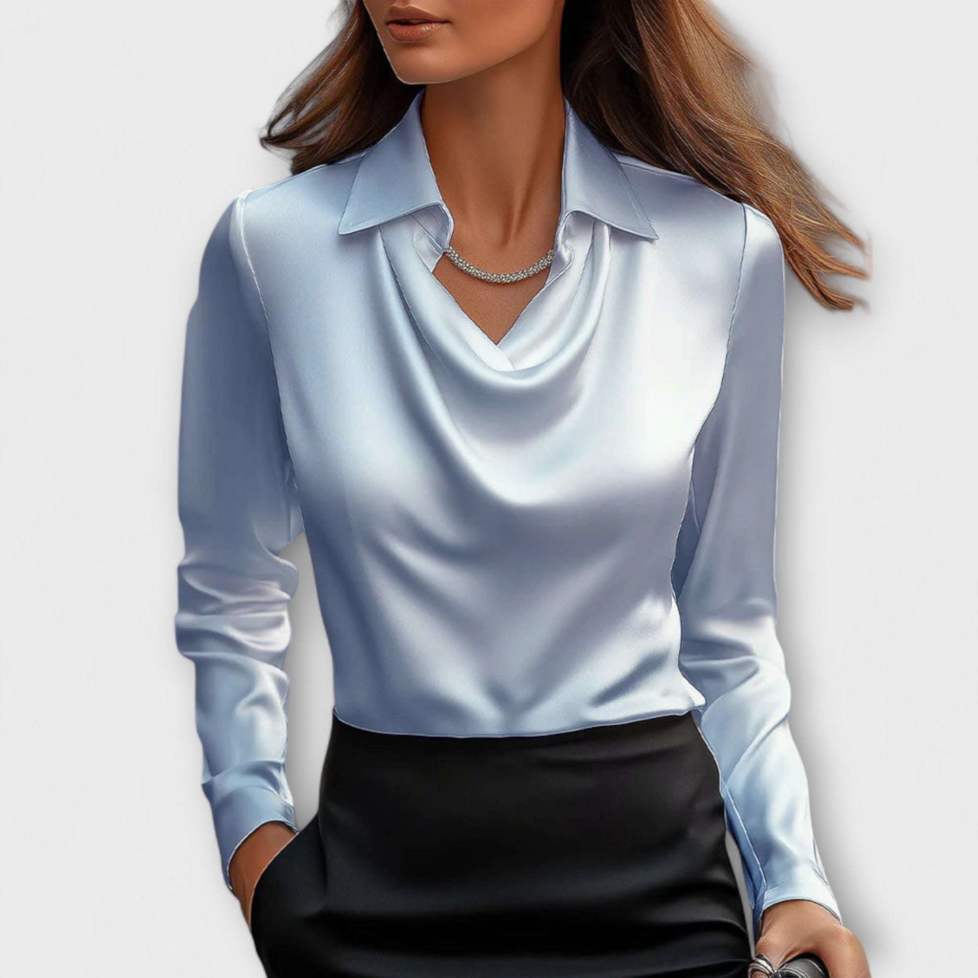 Blusa Brillante con Cuello de Volantes para Mujer | Larissa